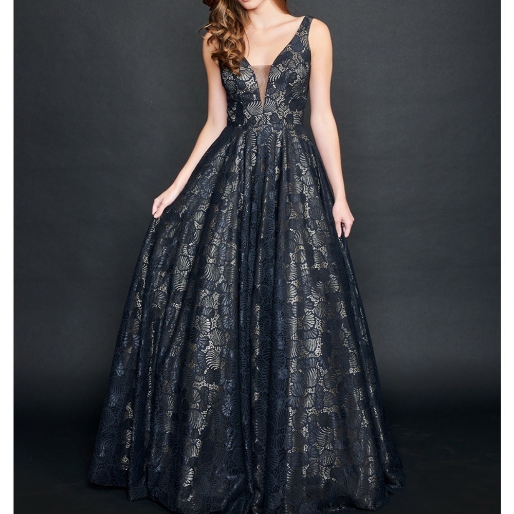 Nina Canacci nude and black lacy plunge neck formal dress 9140